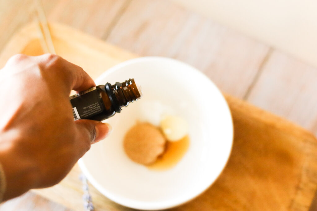 essential oils added to recipe to exfoliate lips diy