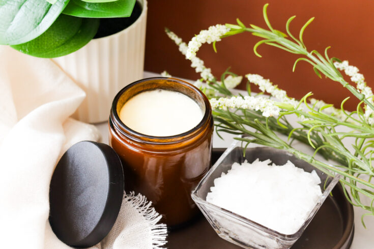 cream of magnesium next to magnesium flakes on a brown tray
