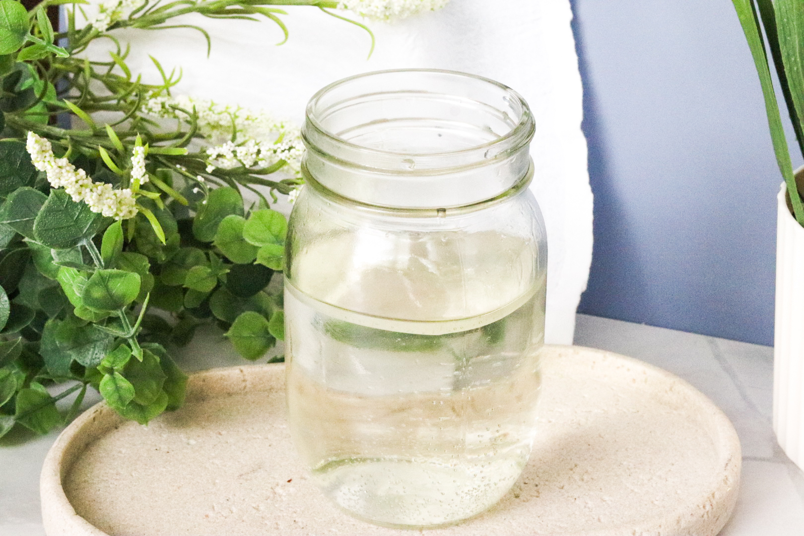 natural mouth rinse on stone tray
