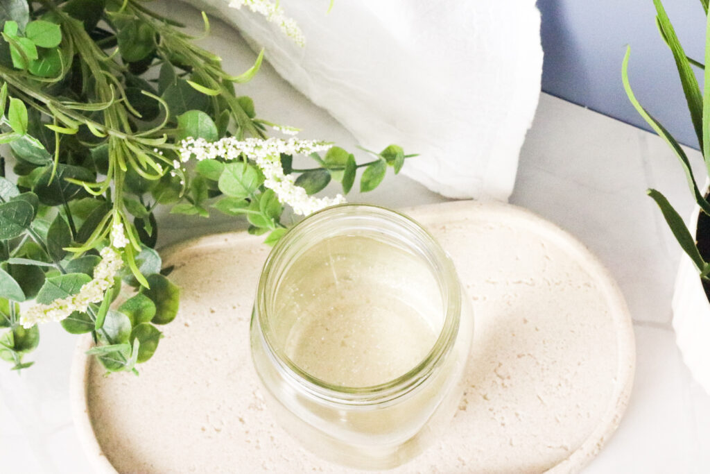 natural mouthwash on plaque tray