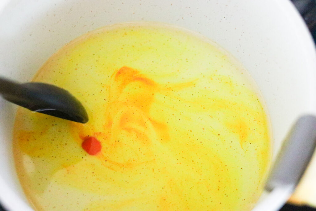 adding color to ingredients